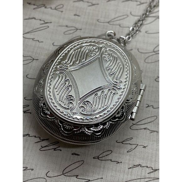 Lavender rhinestone SILV Photo Locket Keepsake Anniversary Valentine's Gift wife - Picture 9 of 16